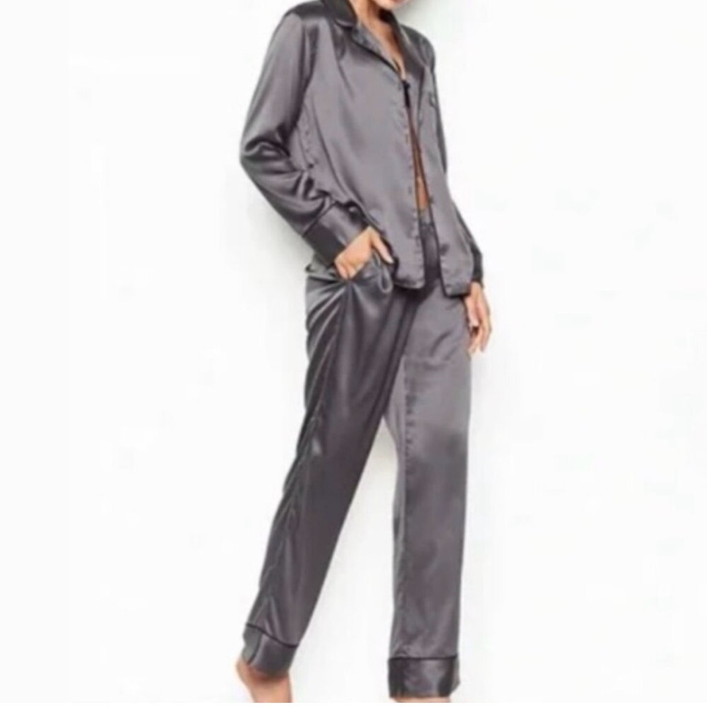 Victorias Secret Pajama Set Charcoal Women’s Long Sleeve Pant medium Short